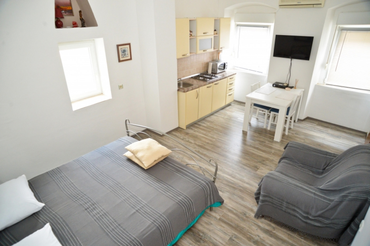 Zara City Apartments