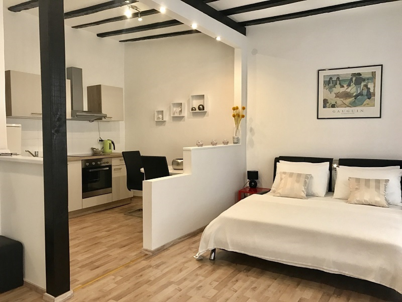 Studio Gloria