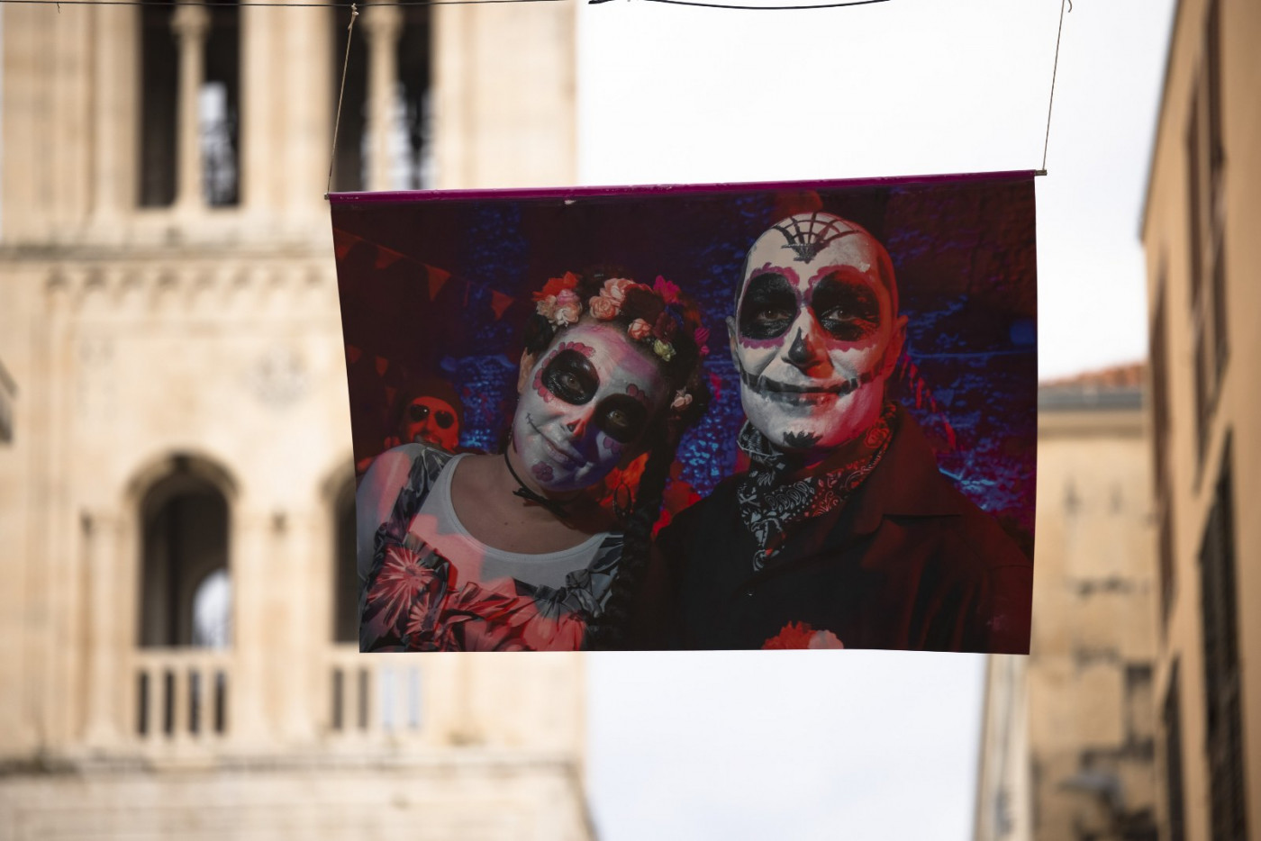 Traje Karneval To Go na gradskim ulicama