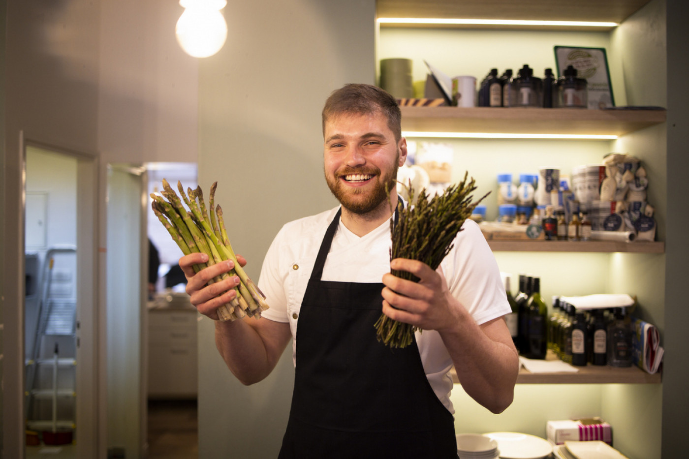 Zadar Region Wild Plants: Asparagus Prepared by Chef Jakov Me&scaron;trović