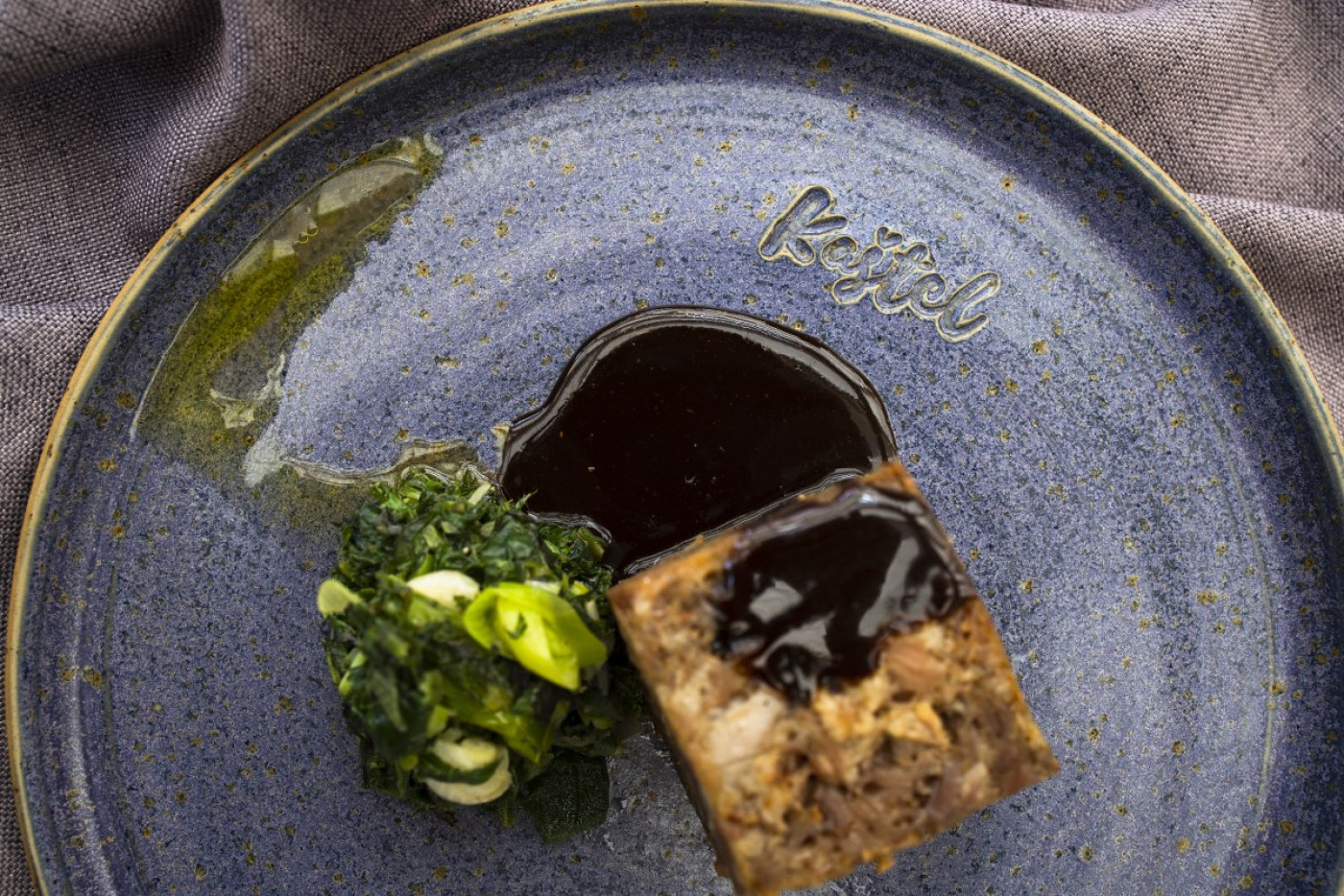 Okusi samoniklog bilja 2: Zdrava stara mi&scaron;anca u novim jelima Restorana &bdquo;Ka&scaron;tel&ldquo;