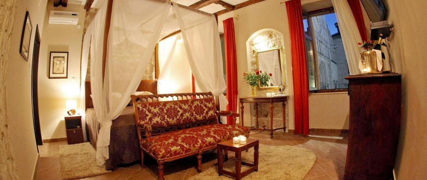 Contessa Vitali Luxury Rooms