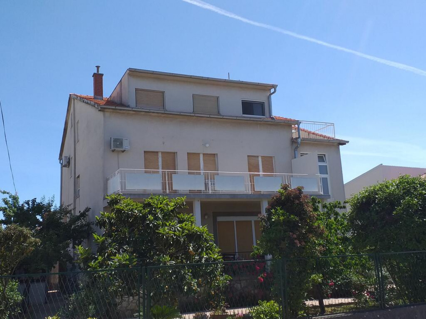 Blue Sea Apartment