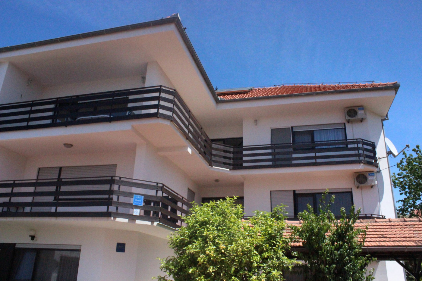 Apartmani Denis**