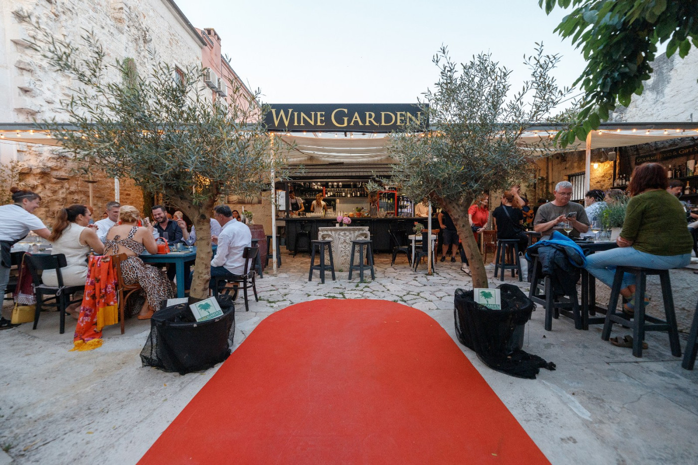 Drink And Eat Locally Wine Garden Offers All The Local Wines In A Single Place News Zadar