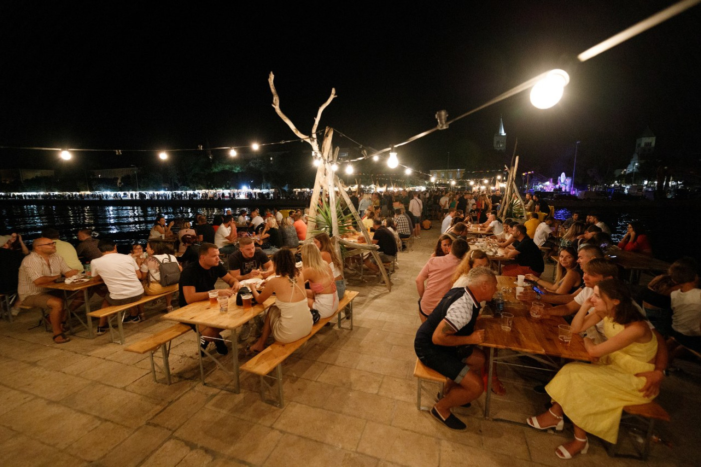 Full Moon Festival | The Novelty Is In Its Music and Gastronomy