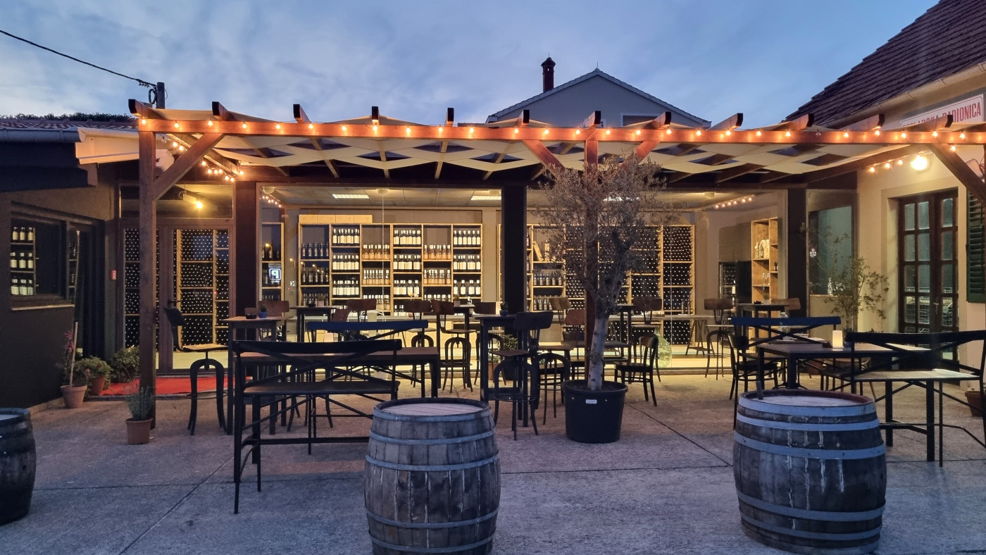 Wine Shop Fiolić
