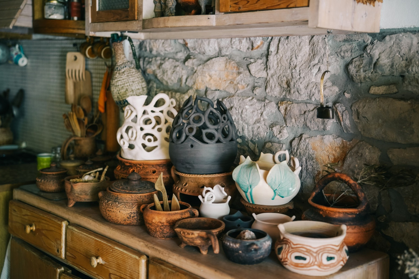 Guardian of Tradition: The Story of the Iž Earthenware Pot (Lopiž)