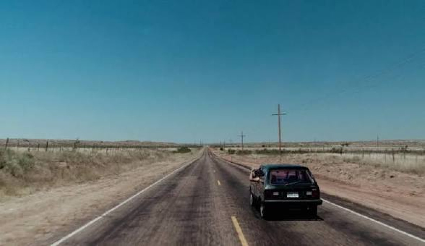 Kino Zona | Yugo goes to America